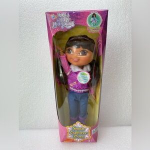 Fisher-Price Dora The Explorer Saves The Snow Princess SNOW EXPLORER DORA Doll